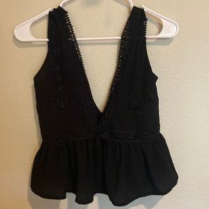 SHEIN top size Small. Good condition. Didn’t fit too low cut